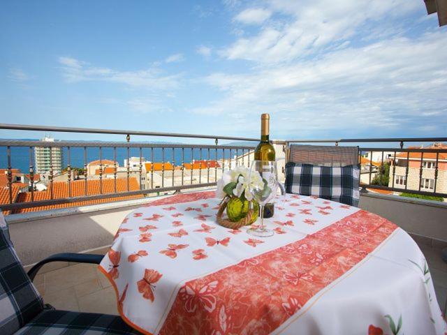 Apartmani Dana Makarska Exterior photo